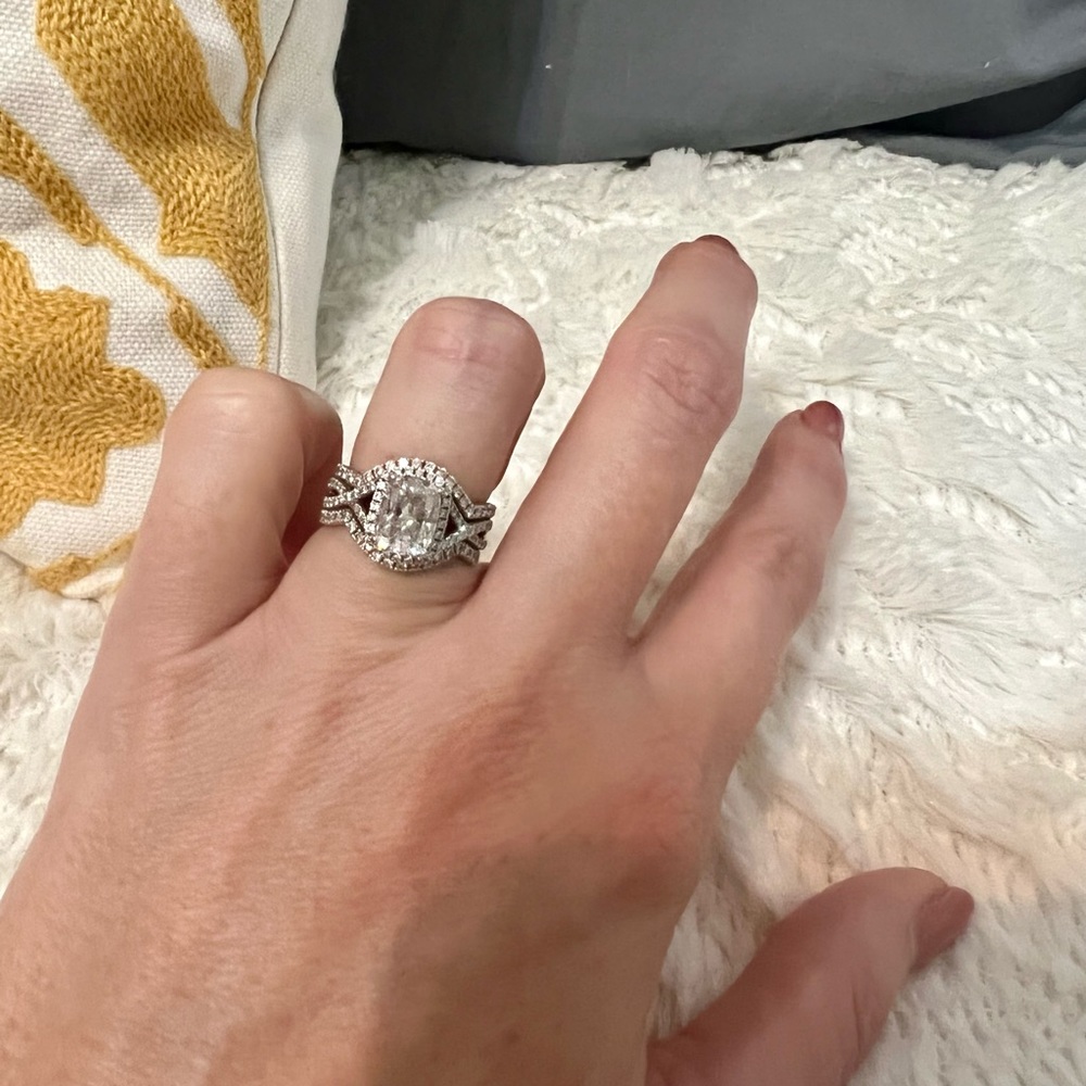 Moissanite wedding set